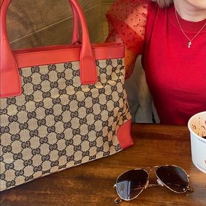 Authentic gucci shoulder bag